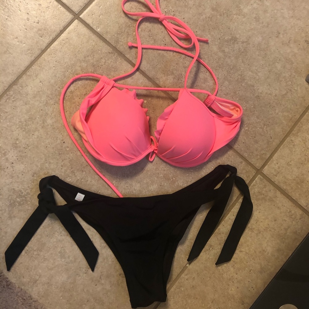 vs bikini